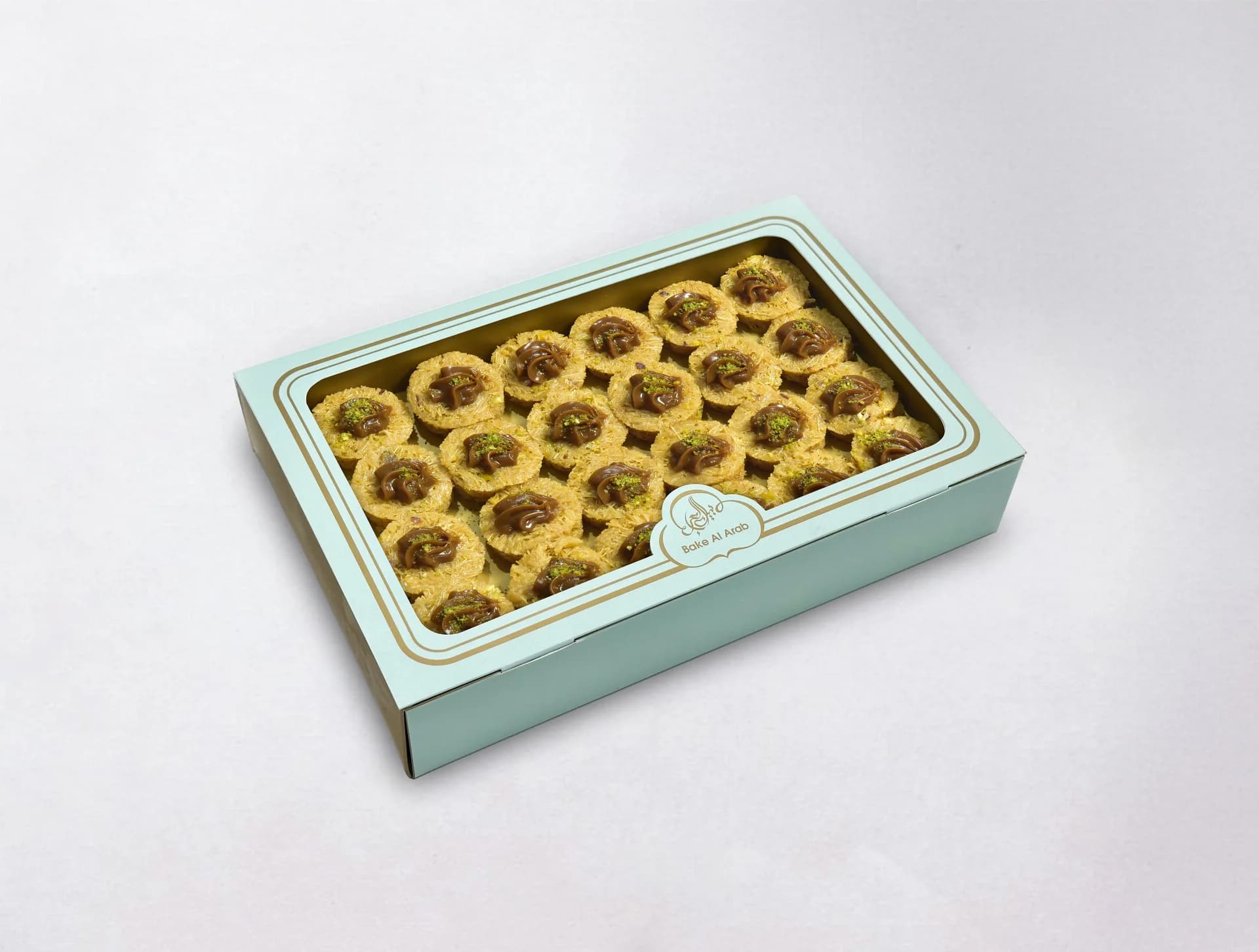 Cream Shahariya Box