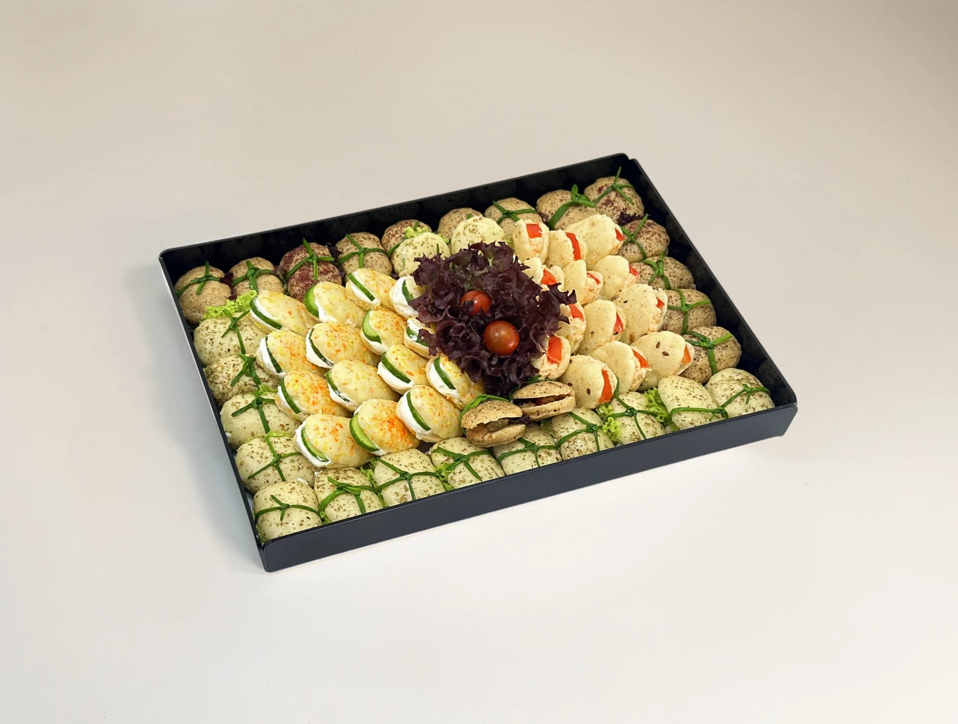 Special Bites Sandwich Mix 60 Pcs in Acrylic Tray