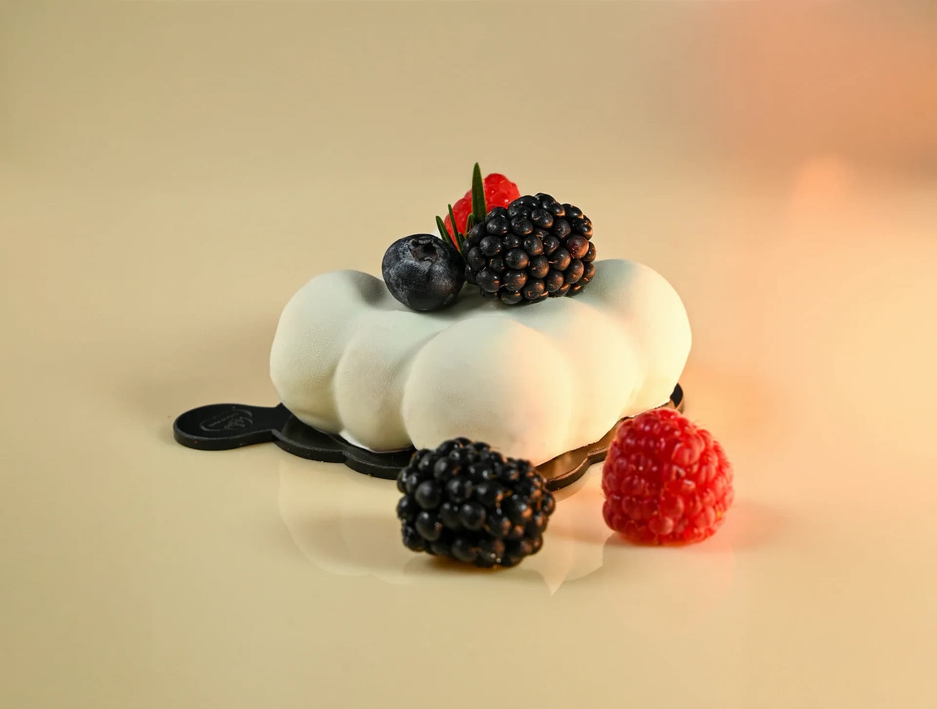 Vanilla Custard Portion Cake